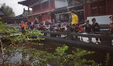 我很胖但我很阳光