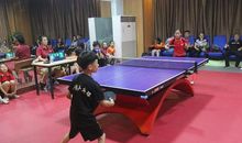 乒乓球课
