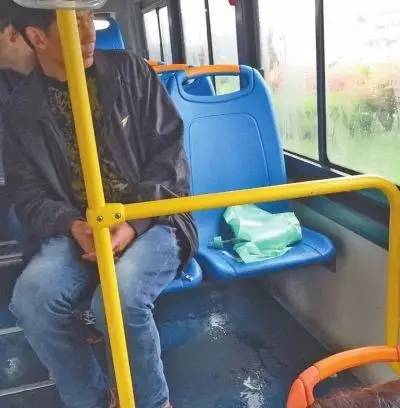 我对公共交通的看法