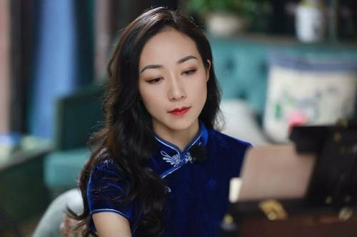 我最佩服她