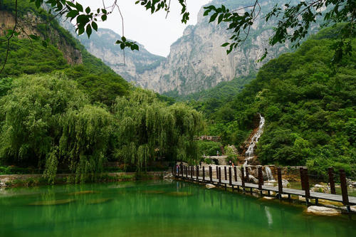 红石峡