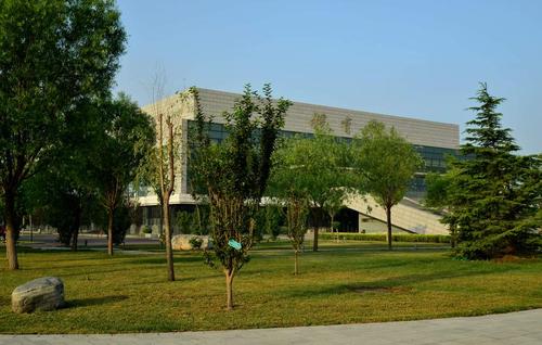 美丽的学校