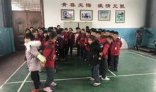 有趣的夹球游戏