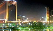 千灯湖，是一颗璀璨的明珠