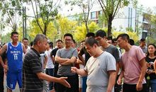 多彩的活动拔河