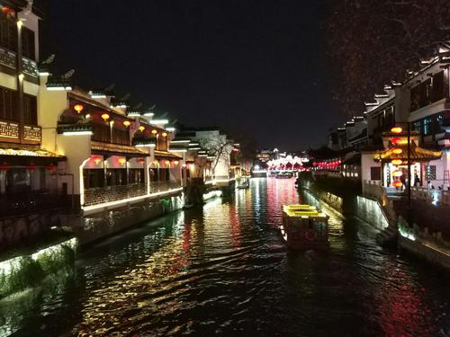 游览秦淮河