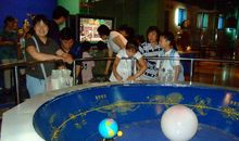 参观郑州科技馆