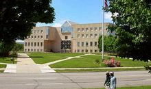 学校美丽的生物园