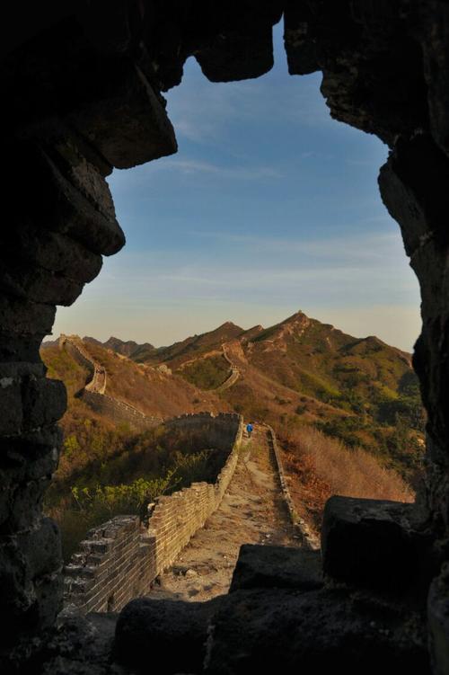 凝视历史