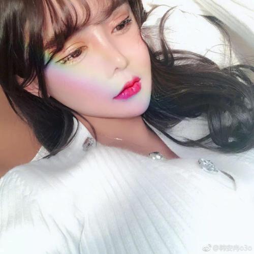 妈妈也追星
