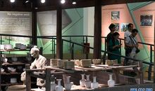 参观南河滨遗址展示馆