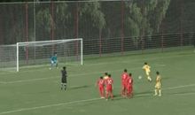 爸爸是个足球迷