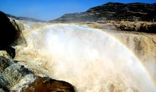 神奇的壶口瀑布