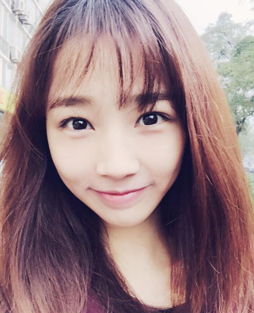 顽皮的可爱妹妹