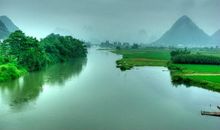 跟着课本游桂林