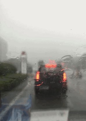 又下雨了