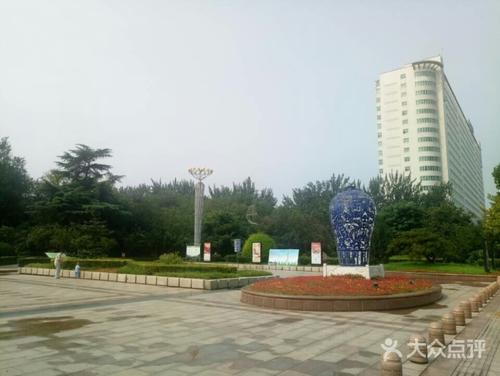 东苑公园