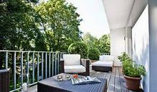 走在书香萦绕的路上