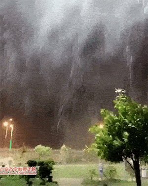 超级大雨
