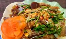 抢食校园大风波