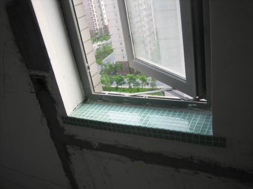 我家的北窗台