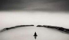 利现眼前，人心自见