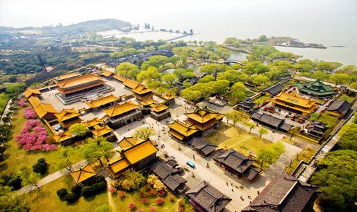 游览无锡三国城