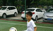 我学会了踢足球