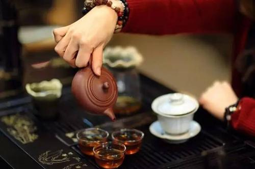爱如茶