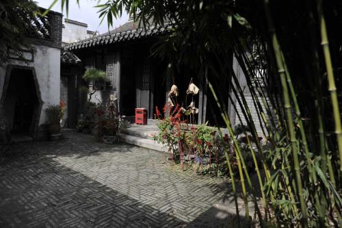 参观郑板桥故居
