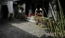 参观郑板桥故居