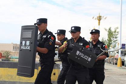 强大的警察叔叔