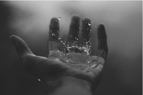 小雨的情绪