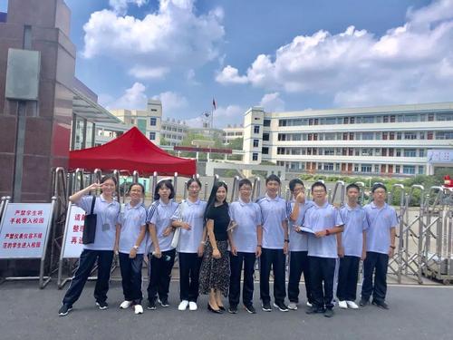 毕业难忘的老师风度
