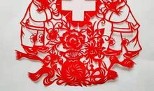 我跟奶奶学剪纸