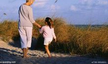 老人美丽的背影