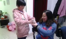 我给妈妈倒杯茶