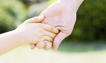 一双温暖的大手