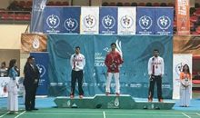 第一次站在领奖台上