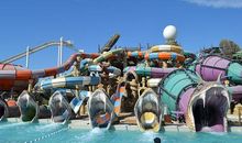 水上乐园乐翻天