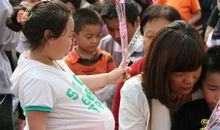 体验孕妈妈感受