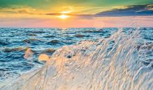 那一朵美丽的浪花