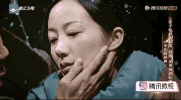 那个沉默的拥抱