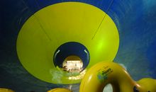 水上乐园历险记