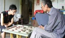 爱下棋的老爸