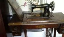 奶奶的老缝纫机