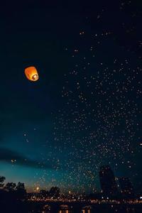 漂浮在天空中的星星