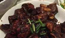 妈妈的红烧排骨