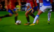 足球吸引了我_350字