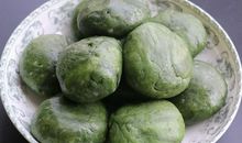 捏清明团子